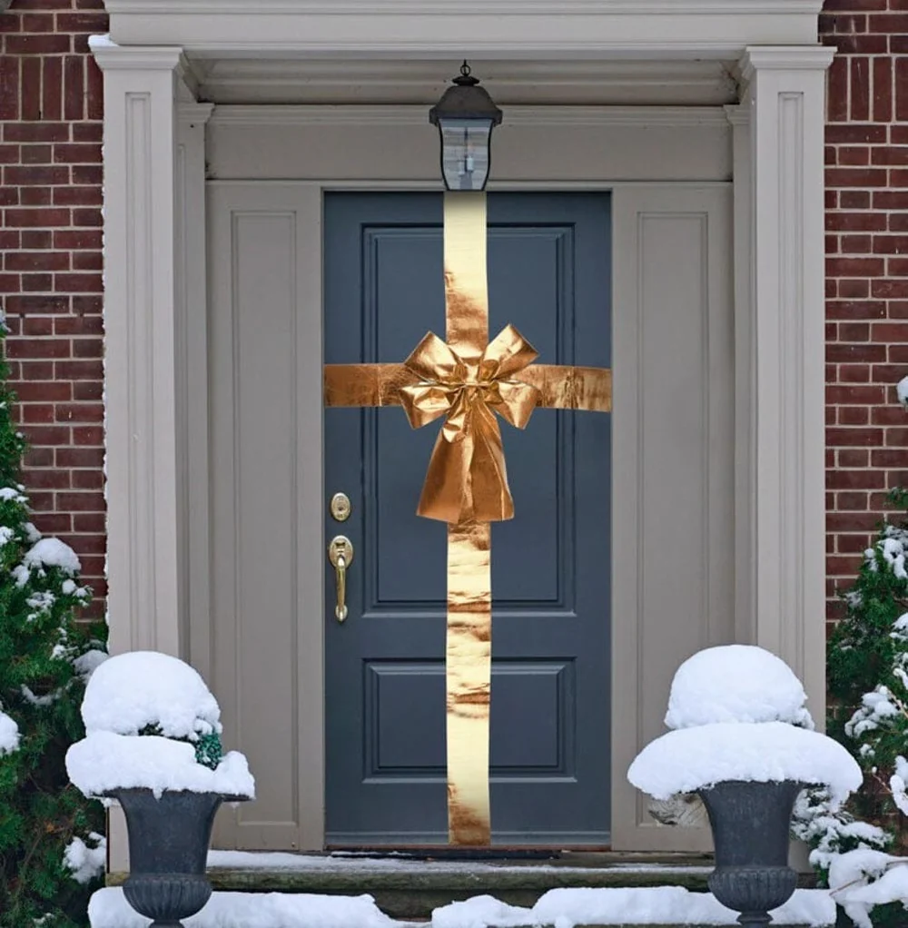 Laço de porta metálico dourado (42cm)