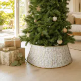 Colar de árvore de metal lavado branco (66cm x 87cm x 28cm)